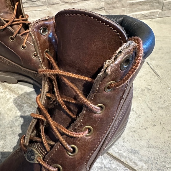 ? Timberland Men’s Waterproof Leather Boots | Brown | Size 9